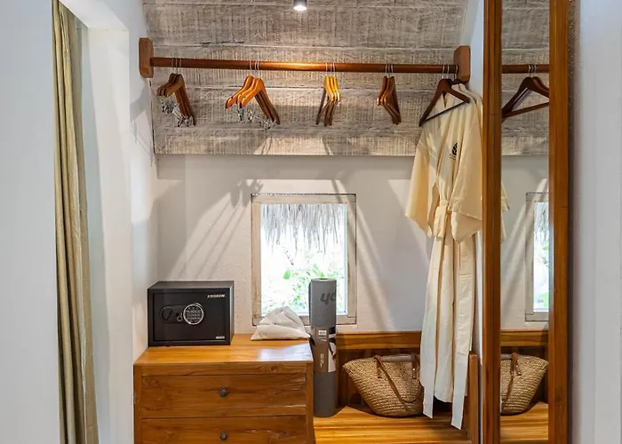Resort Ayvrtha Boutique Nature Resort, 5 Minutes Drive To Padang-padang